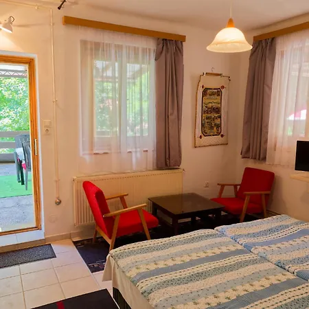 Apartment Aranylaz Vendeghaz Visegrad