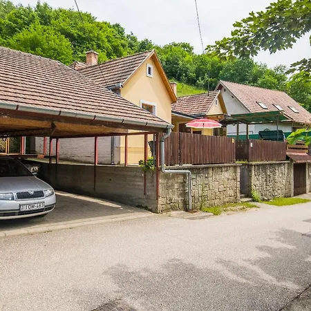 Apartamento Aranyláz *